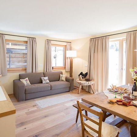 Апартаменти Chalet Da Mont Сельва-ді-Валь-Гардена Екстер'єр фото