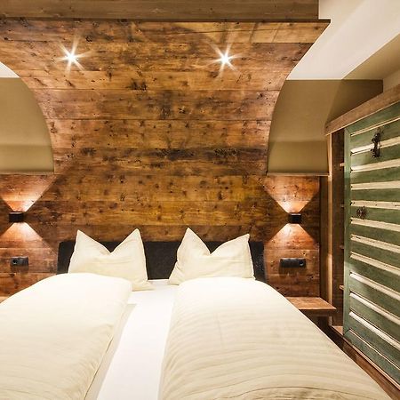 Апартаменти Chalet Da Mont Сельва-ді-Валь-Гардена Екстер'єр фото