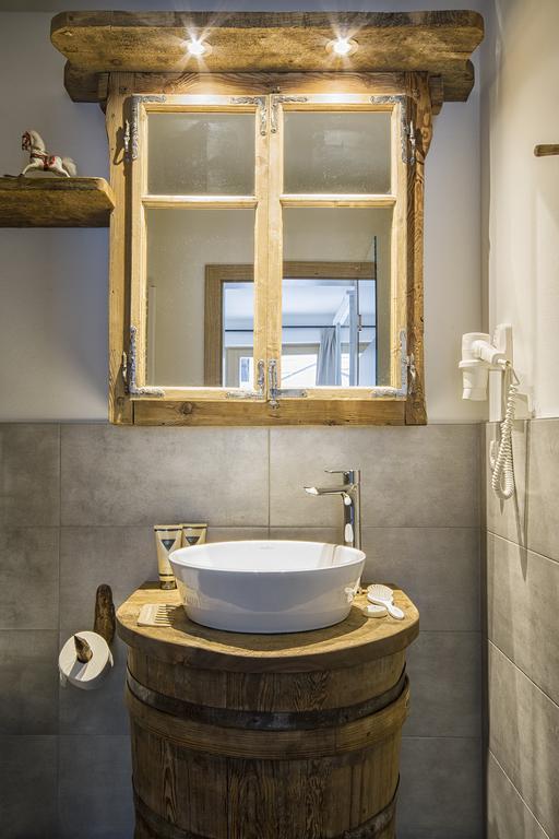 Апартаменти Chalet Da Mont Сельва-ді-Валь-Гардена Екстер'єр фото